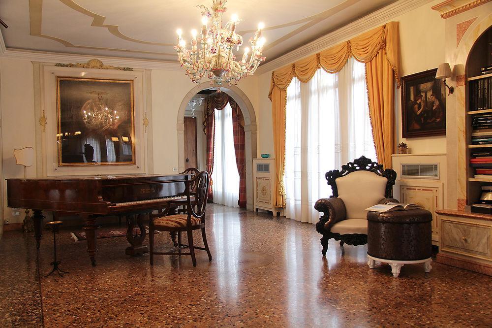 Domus Dotti V Guest House Treviso Luaran gambar