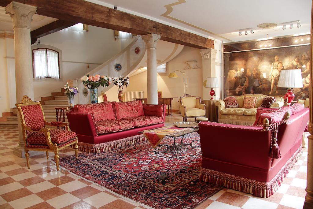 Domus Dotti V Guest House Treviso Luaran gambar