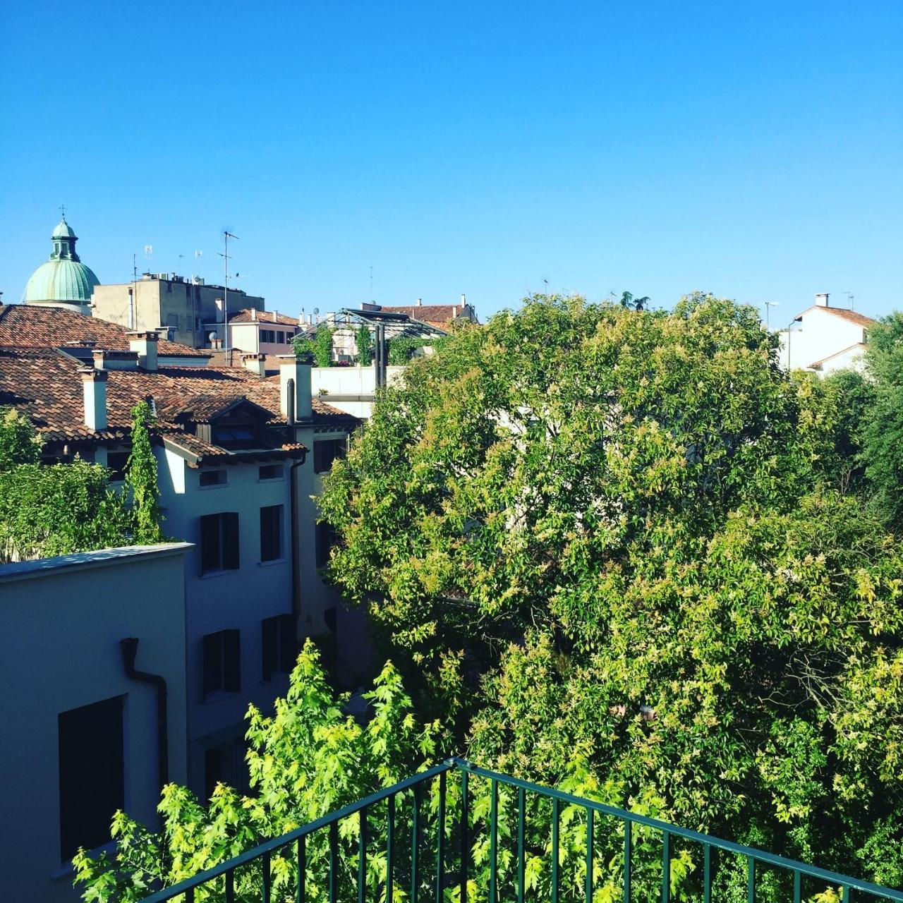 Domus Dotti V Guest House Treviso Luaran gambar