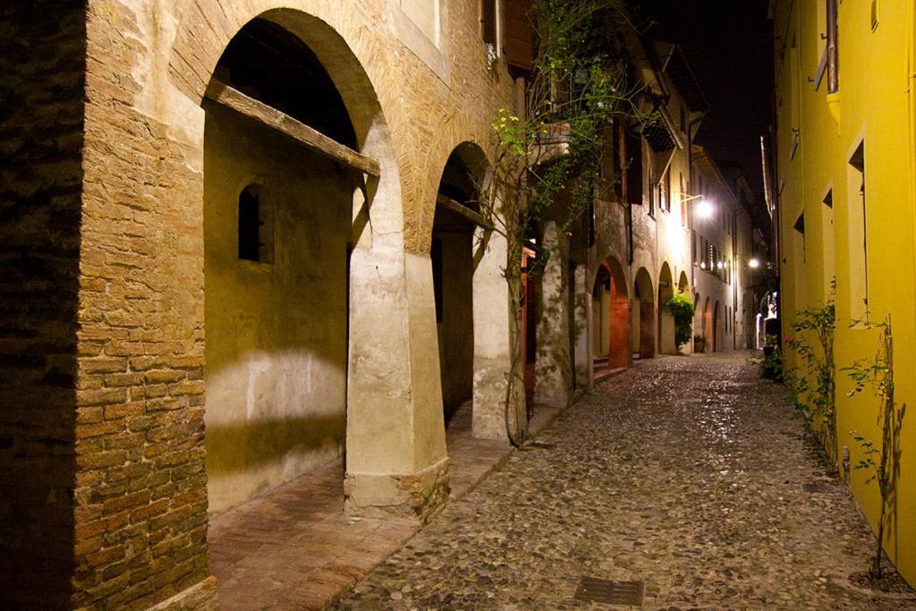 Domus Dotti V Guest House Treviso Luaran gambar