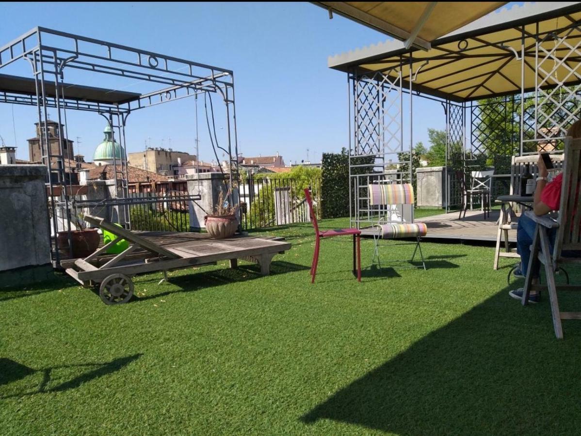 Domus Dotti V Guest House Treviso Luaran gambar